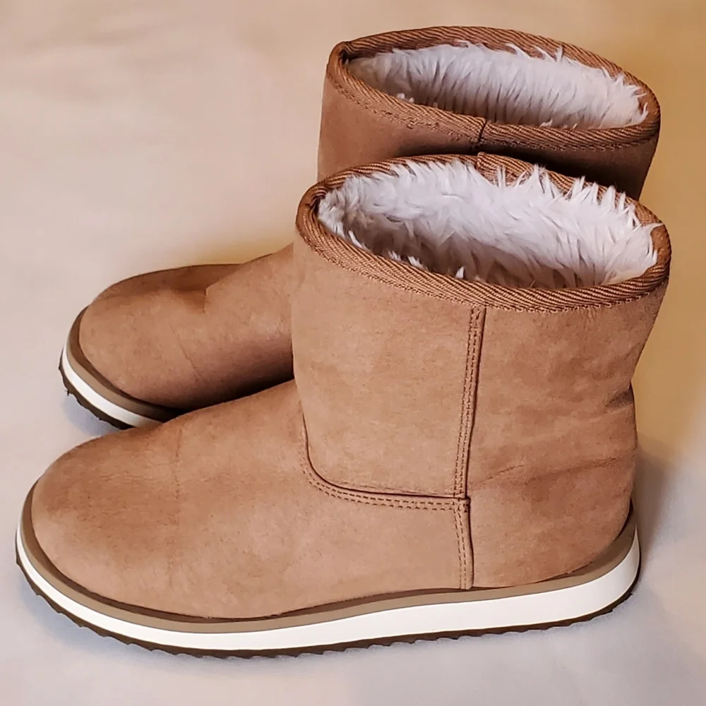 Girl's 2 Wonder Nation Chestnut Faux Fur Shearling Boots